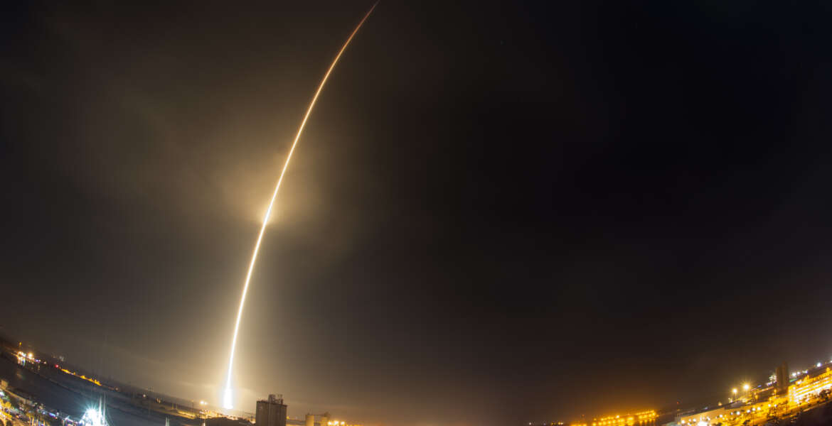 The SpaceX Falcon 9 rocket lifts off at Cape Canaveral Air Force Station, Monday, Dec. 21, 2015. The rocket, carrying 11 communications satellites for Orbcomm, Inc., is the first launch of the rocket since a failed mission to the International Space Station in June. (Craig Bailey/Florida Today via AP)