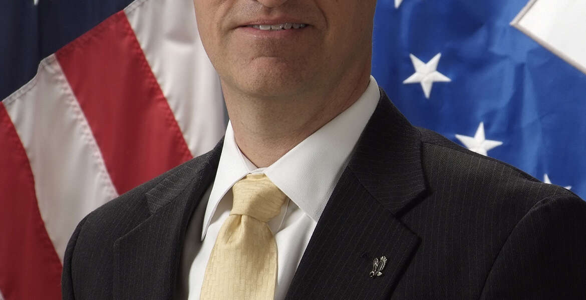 Bill Marion returns to his role as deputy CIO after the Air Force named the undersecretary as the permanent CIO.