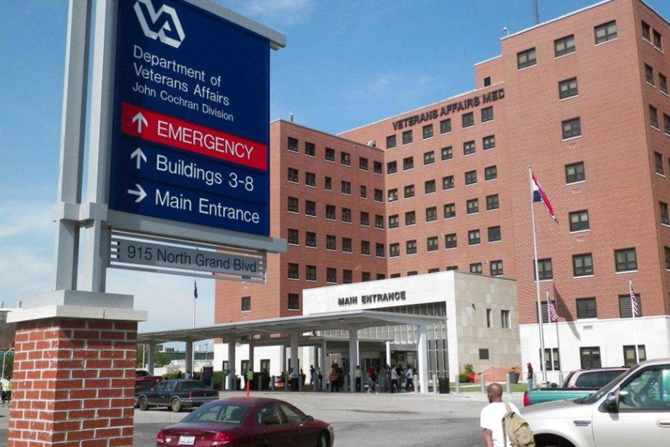 FILE - This May 28, 2014, file photo shows the St. Louis VA Medical Center in St. Louis. According to a report released Tuesday, Dec. 13, 2016, by the VA Office of Inspector General, St. Louis Veterans Administration health care officials insufficiently investigated the death of a mental health patient who killed himself. (AP Photo/Jim Salter, File)