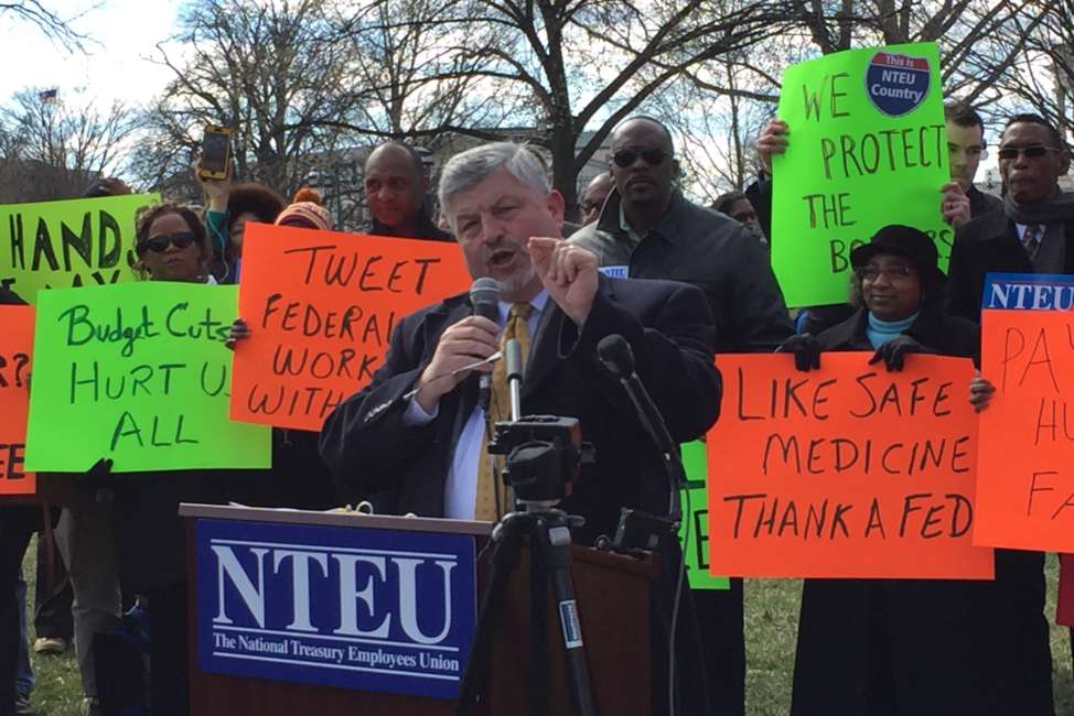 NTEU National President Tony Reardon rallies the crowd on Capitol Hill.