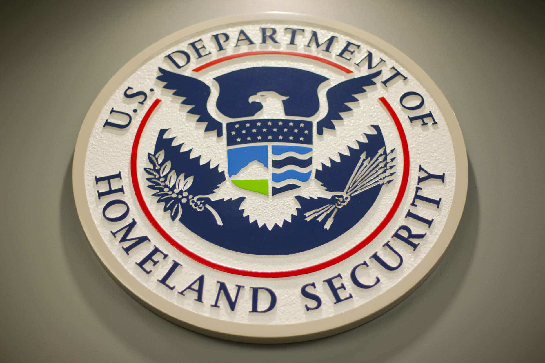 Fiscal uncertainty, payment delays renew pressure on contractors at DHS, State