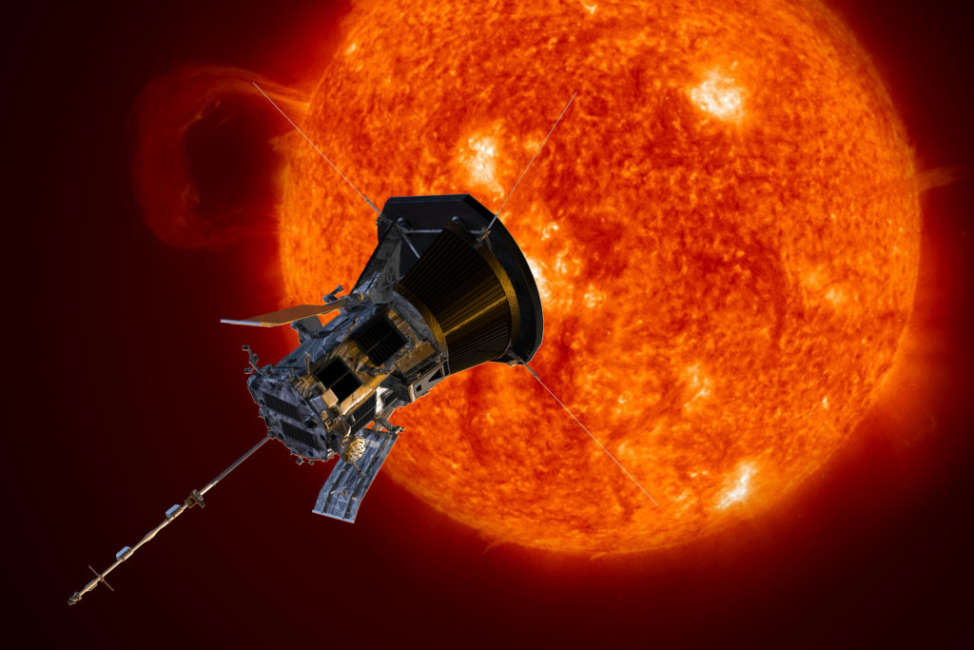 Parker-Solar-Probe_ObservingSun-1024x709