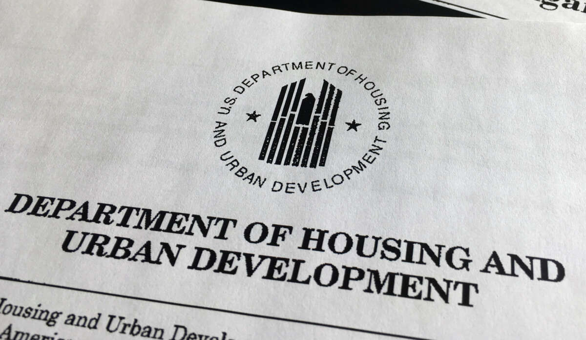 Disclaimers, material weaknesses no longer weighing down HUD’s financial management
