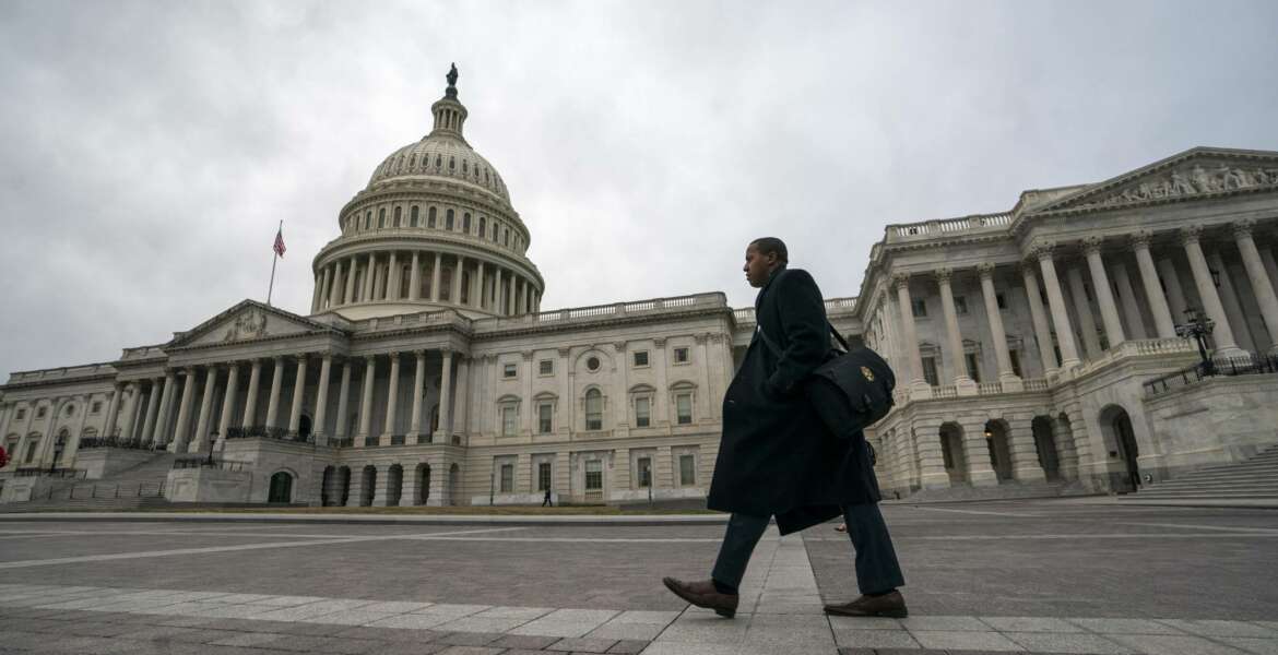 The Capitol is seen as the partial government shutdown lurches into a third week with President Donald Trump standing firm in his border wall funding demands, in Washington, Monday, Jan. 7, 2019. After no weekend breakthrough to end a prolonged shutdown, newly empowered House Democrats are planning to step up pressure on Trump and Republican lawmakers to reopen the government. (AP Photo/J. Scott Applewhite)