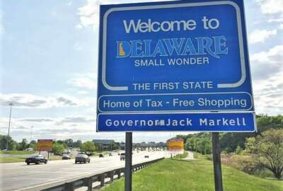 Delaware welcome sign