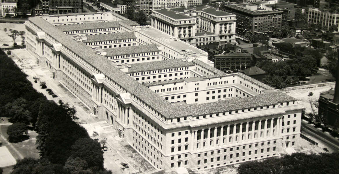 Commerce Department Hoover Building headquarters, General Services Administration