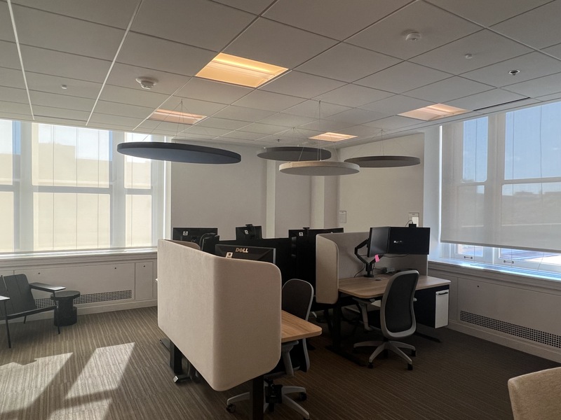 Individual desks that can be moved to create collaboration spaces in GSA’s new Workplace Innovation Lab at the agency’s headquarters building in Washington, D.C. (Photo courtesy GSA)