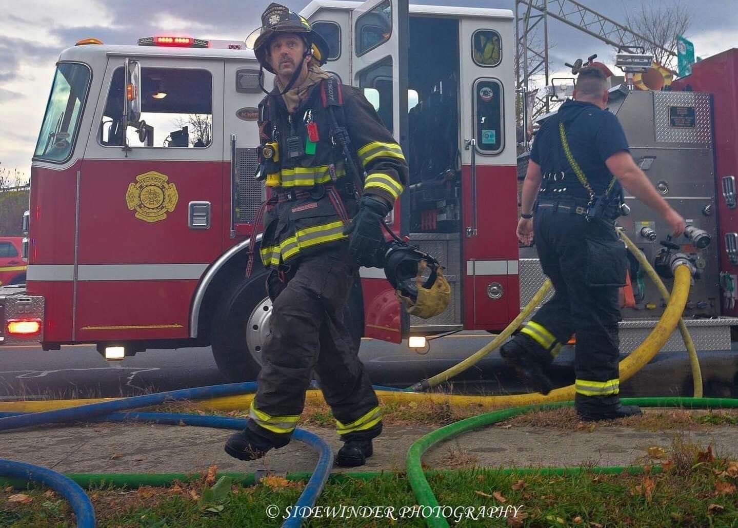The push is on to improve pay for the nation's federal firefighters - Vimarsana News