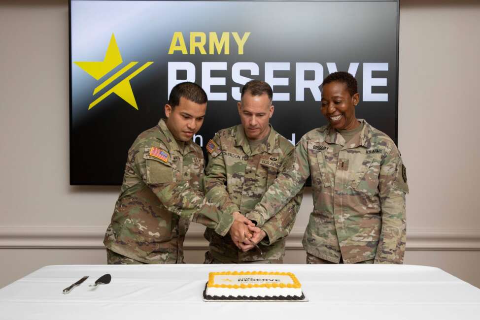 MIRC Celebrates the 115th Army Reserve Birthday