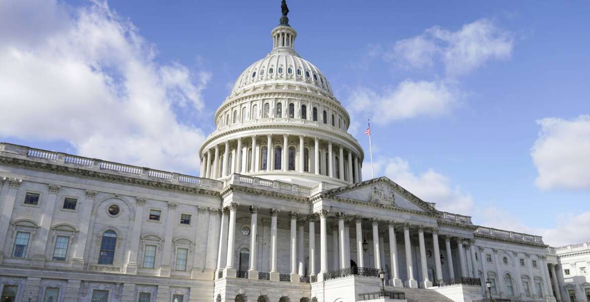 Congressional staff, Congress, minibus, funding, budget